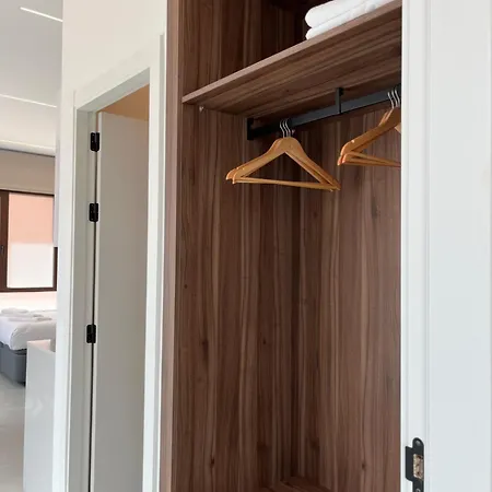 Vent De Vela מלון דירות